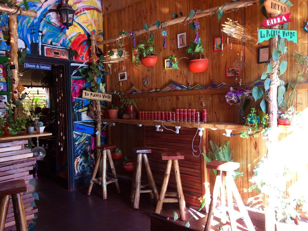 La Puerta Verde Hostel & Bar 우마우아카 외부 사진